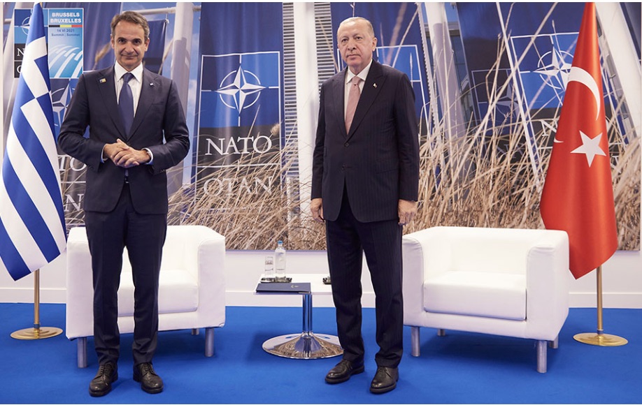 Mitsotakis-Erdogan meeting underway on NATO summit sidelines