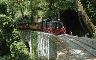 Mount Pilio heritage train blowing its whistle again
