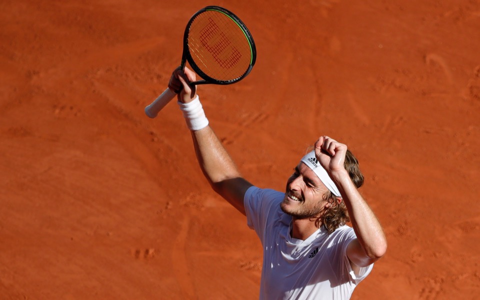 Stefanos Tsitsipas becomes first Greek to reach French Open final