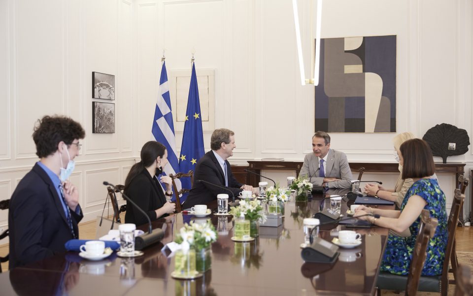 AJC CEO meets PM in Athens