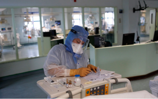 Pandemic deaths, intubations highest since June
