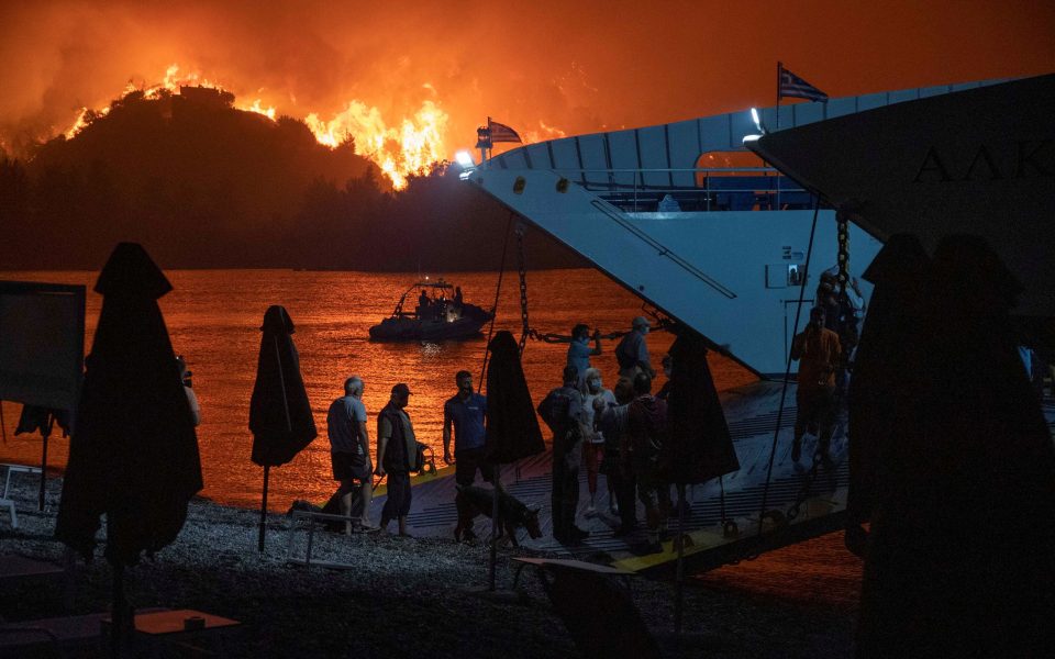 Wildfire rages north of Athens on fifth day of Greece blazes