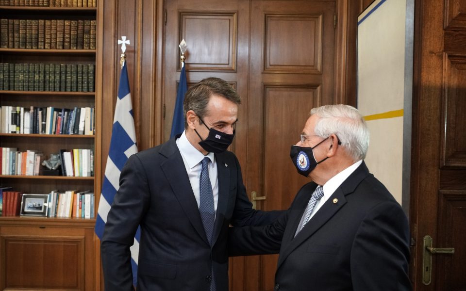 Mitsotakis, Menendez affirm bilateral ties