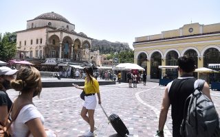 Greece’s 2022 tourism season ‘to start in mid-March’