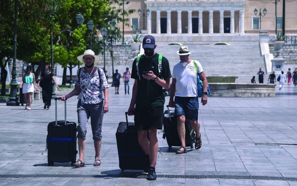 Greece sees jump in international arrivals in August