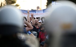 Spike in viral load in Thessaloniki raises alarm