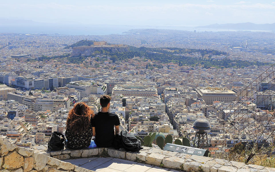 Athens 63rd among 100 digital nomad destinations