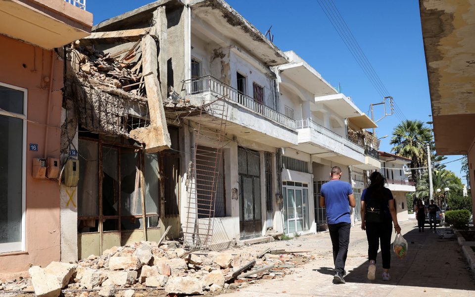 Destructive Crete quake followed ‘unusual’ activity, says scientist