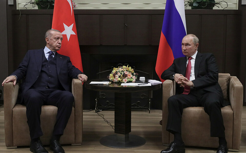 Turkey looking at further defense cooperation with Russia, says Erdogan