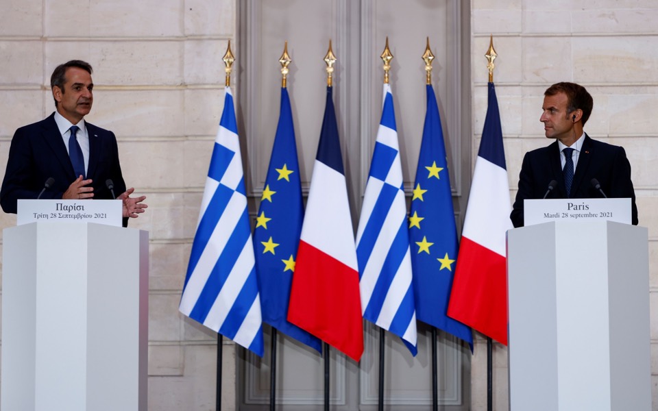 Macron tells Europe to ‘stop being naive’ after France signs defense deal with Greece