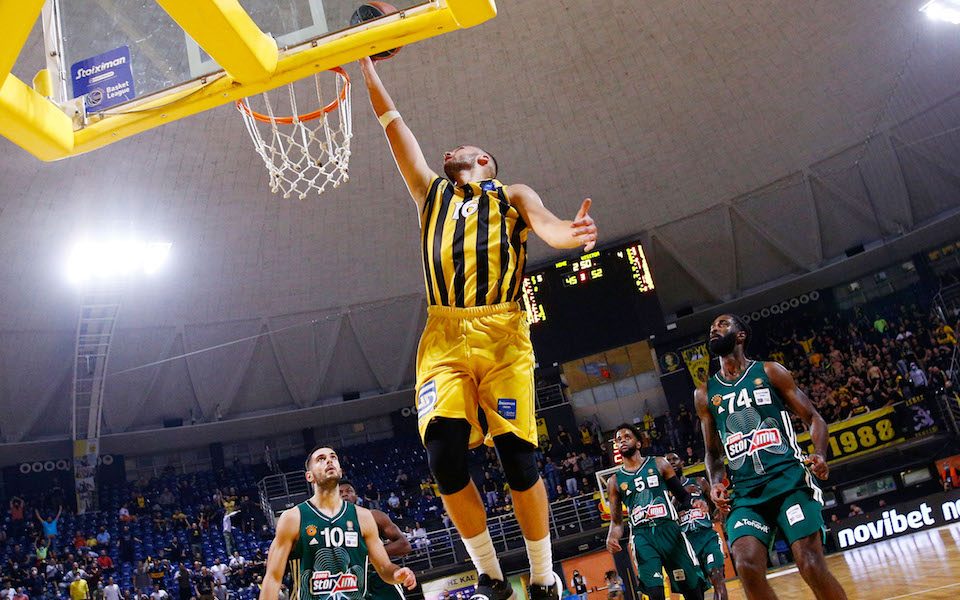 Aris shocks the Greens on Basket League’s start