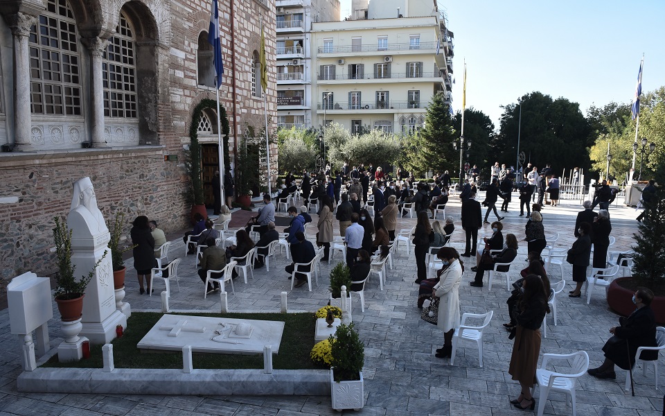 Thessaloniki to celebrate patron saint, Ochi Day as usual, says minister