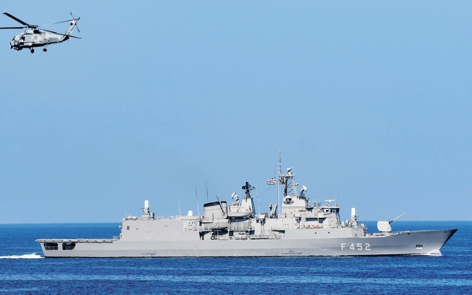 Greek frigate targets two UVAs in Gulf of Aden, downs one