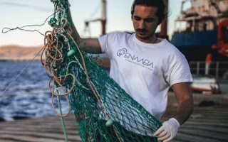 Greek activist fisherman receives honorary title from UN