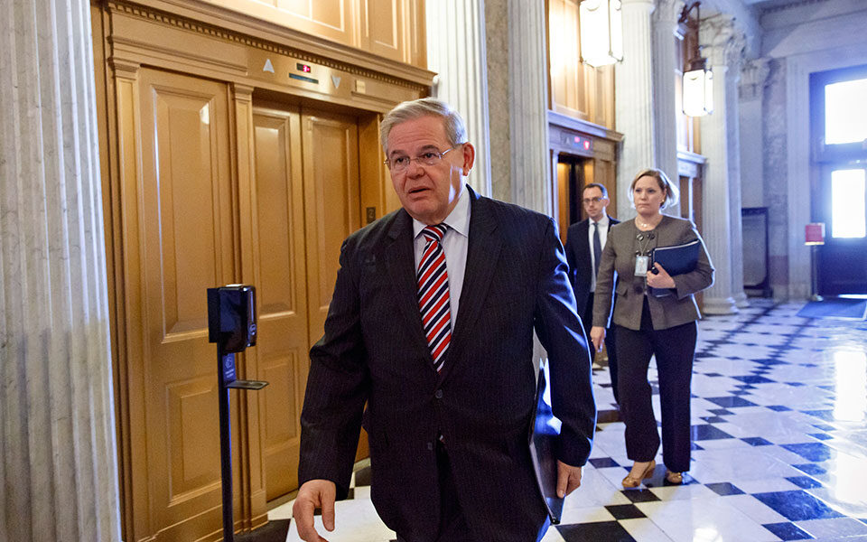 Menendez lauds patriarch’s ‘commitment to peace and cooperation’