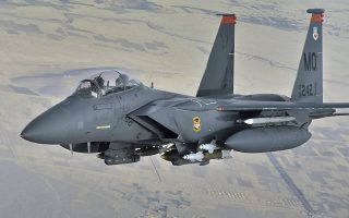 American fighter jet lands safely in Larissa after mishap