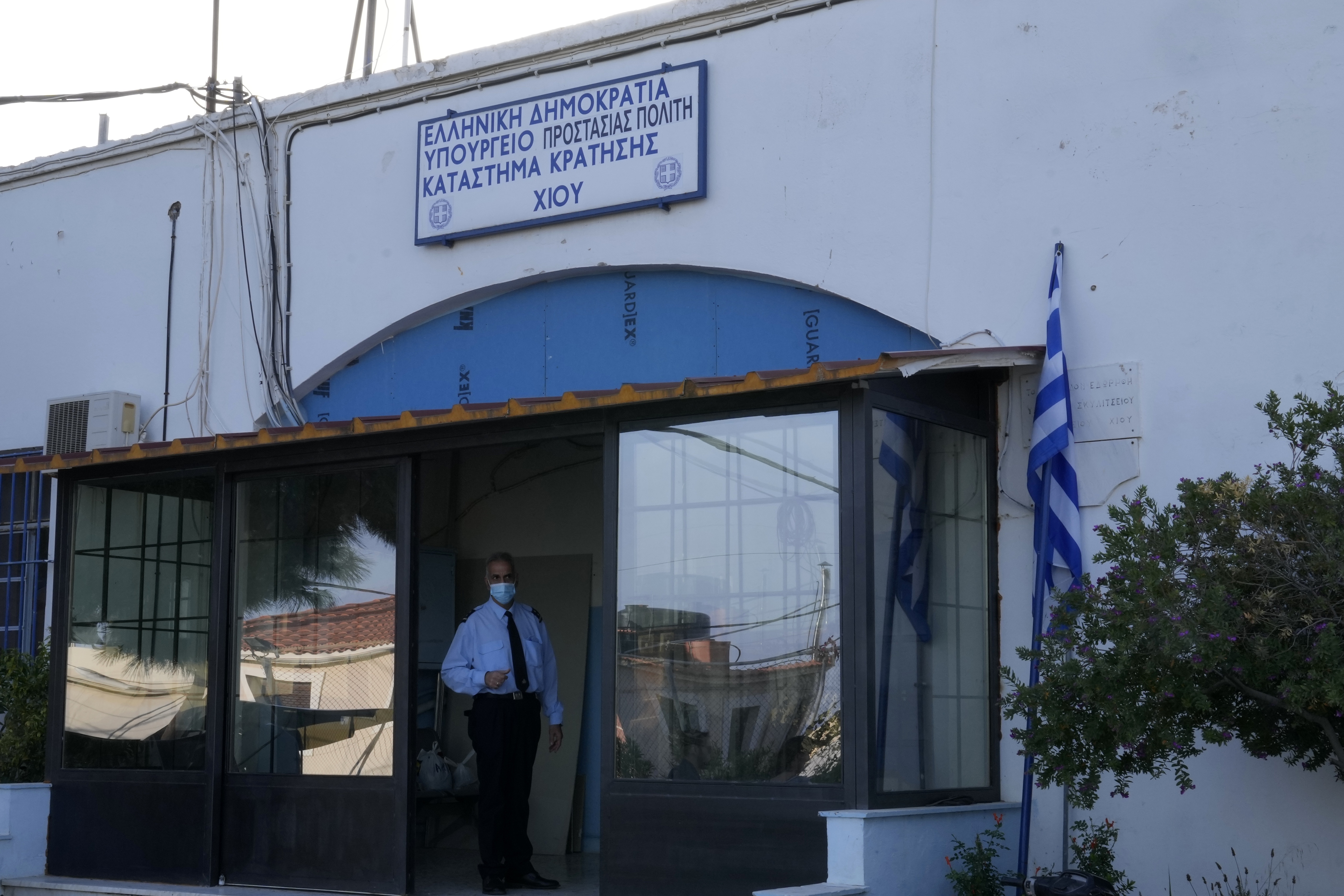 critics-say-greece-criminalizes-migration-prosecutes-helpers1