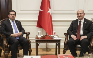 Mitarakis discusses migration in Ankara