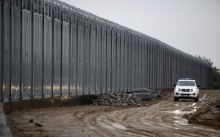 Athens wants to extend Evros border fence