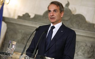 PM Mitsotakis: Instrumentalization of migrants is a hybrid threat