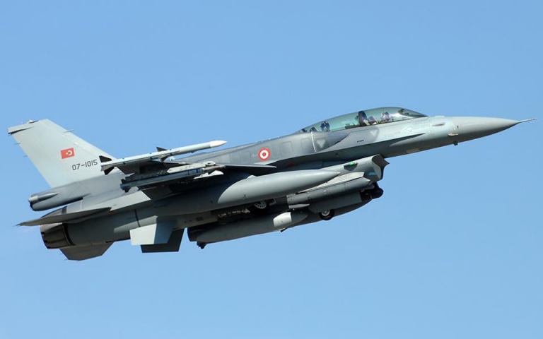 More Turkish jets violate Greek airspace
