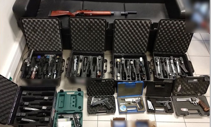 Dozens of guns, hundreds of coins seized in central Greece bust