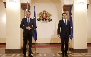 Greek PM urges Turkey to end provocations