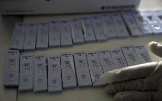 Pharmacist issued over 2,000 bogus rapid test results