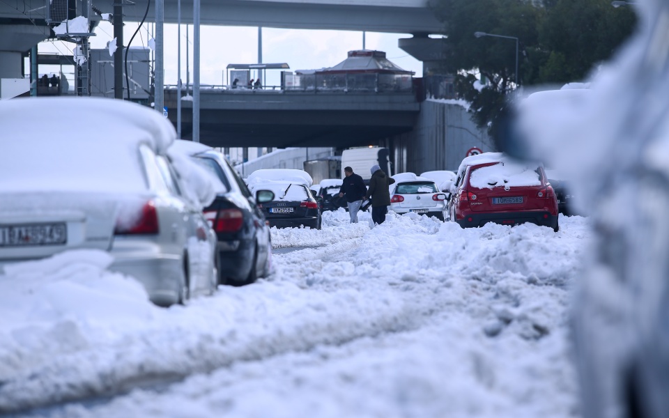 Attiki Odos chief resigns after motorway snowfall chaos