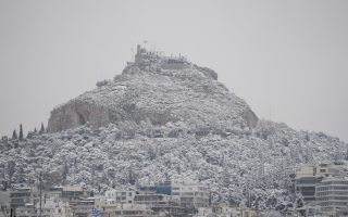 Severe weather brings snow to Athens, Greek islands