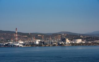 Fire at Elefsina refinery quickly placed under control