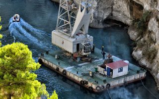 Minister announces repair work on Corinth Canal to begin next week