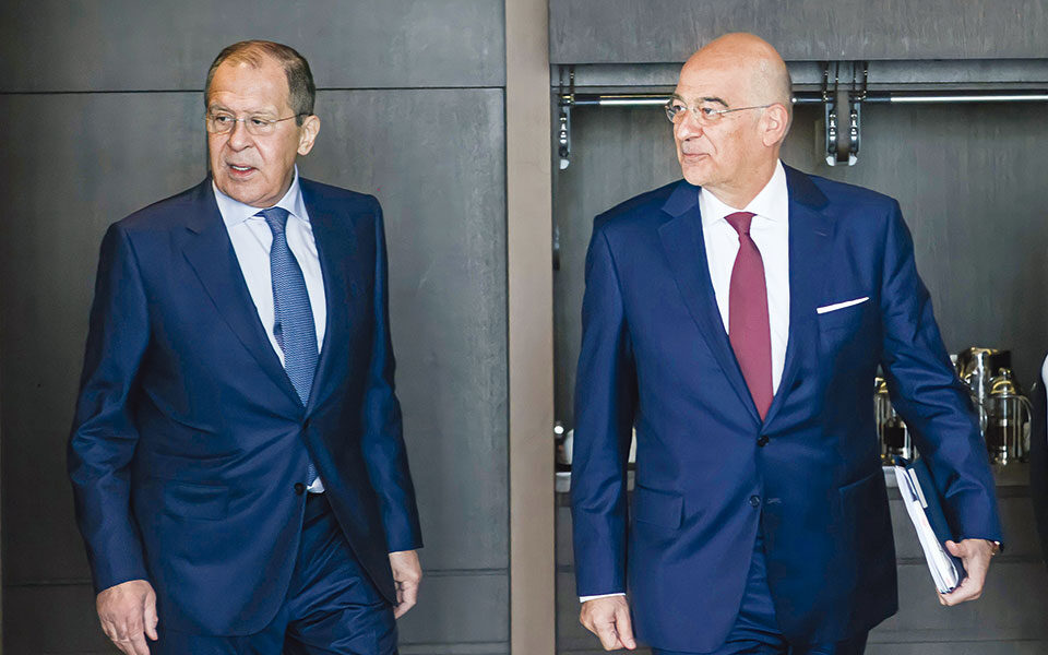 Dendias, Lavrov slated to meet in Moscow