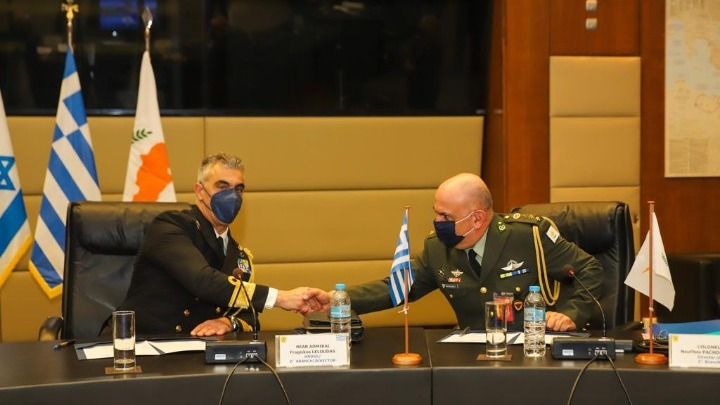 Greece-Israel sign 2022 defense cooperation program 