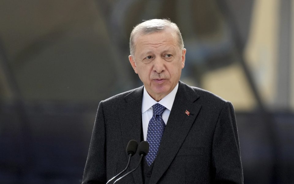 Erdogan says Turkey can open borders with Armenia if Yerevan committed to normalization