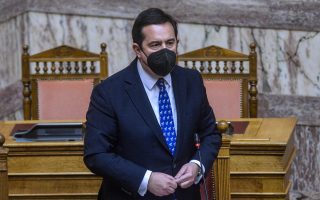 Minister states Greece will send transports to Poland to facilitate refugee resettlement