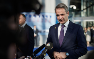 Mitsotakis: EU must act as one on natural gas