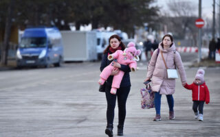 More than 10,700 Ukrainians have reached Greece 