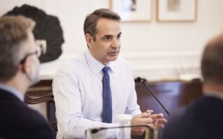 Mitsotakis: Polls at end of gov’t term