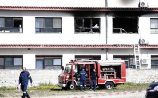 Fire prompts evacuation of Covid clinic in Thessaloniki
