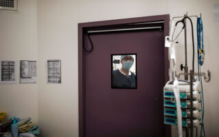 Covid-19: 322 patients on ventilators