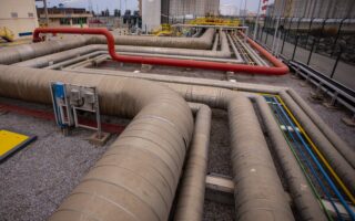 Russia suspending gas supplies to Bulgaria, Poland
