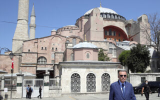 Hagia Sophia to feature in new Turkish passport