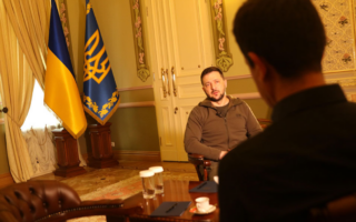 ‘I will visit Athens when we win the war,’ Ukraine’s president tells Greek public TV