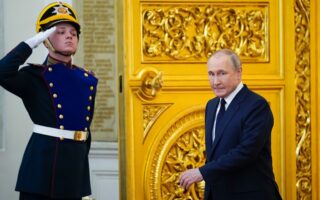 Putin signs decree on new retaliatory sanctions against West