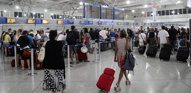 Athens Airport heading for all-time high in passenger numbers
