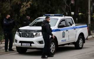 Cretan murder suspect jailed pending trial