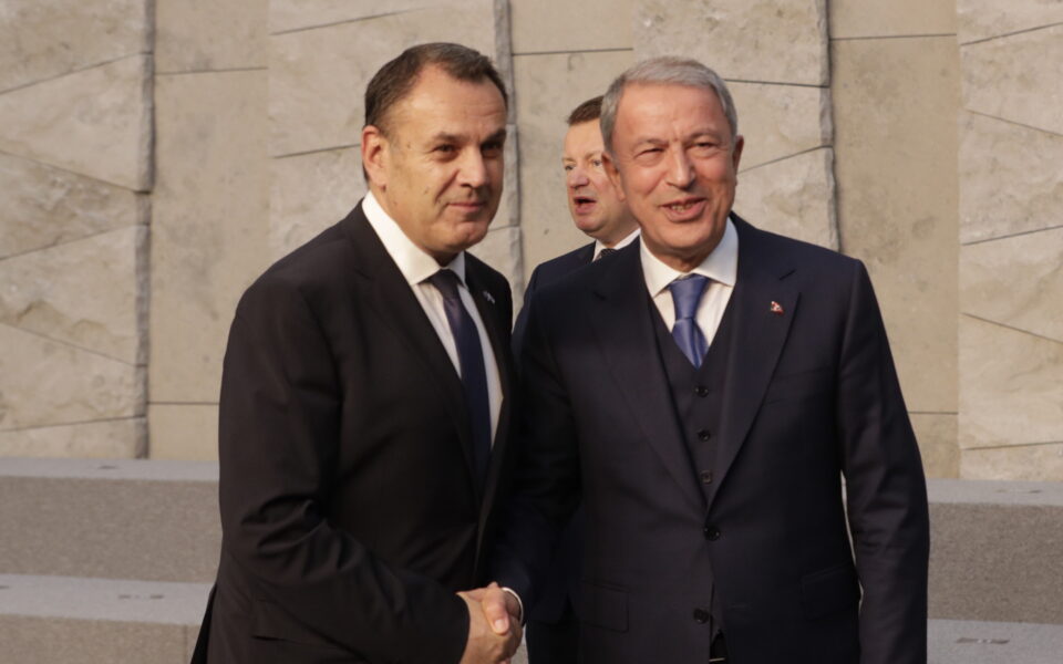 Turkish, Greek defence ministers emphasize dialogue to ease tensions