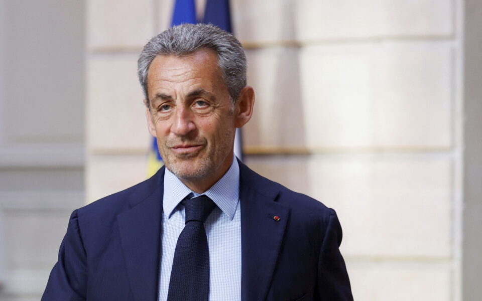 PM meets France’s ex-President Sarkozy at Maximos Mansion