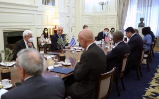 Dendias discusses ‘3+1’ alliance, EastMed Act, Ukraine with US delegation
